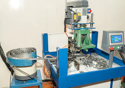 Double station girth welding machine